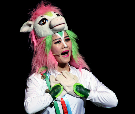 童话剧《小马过河》亮相河南省优秀舞台剧目展演